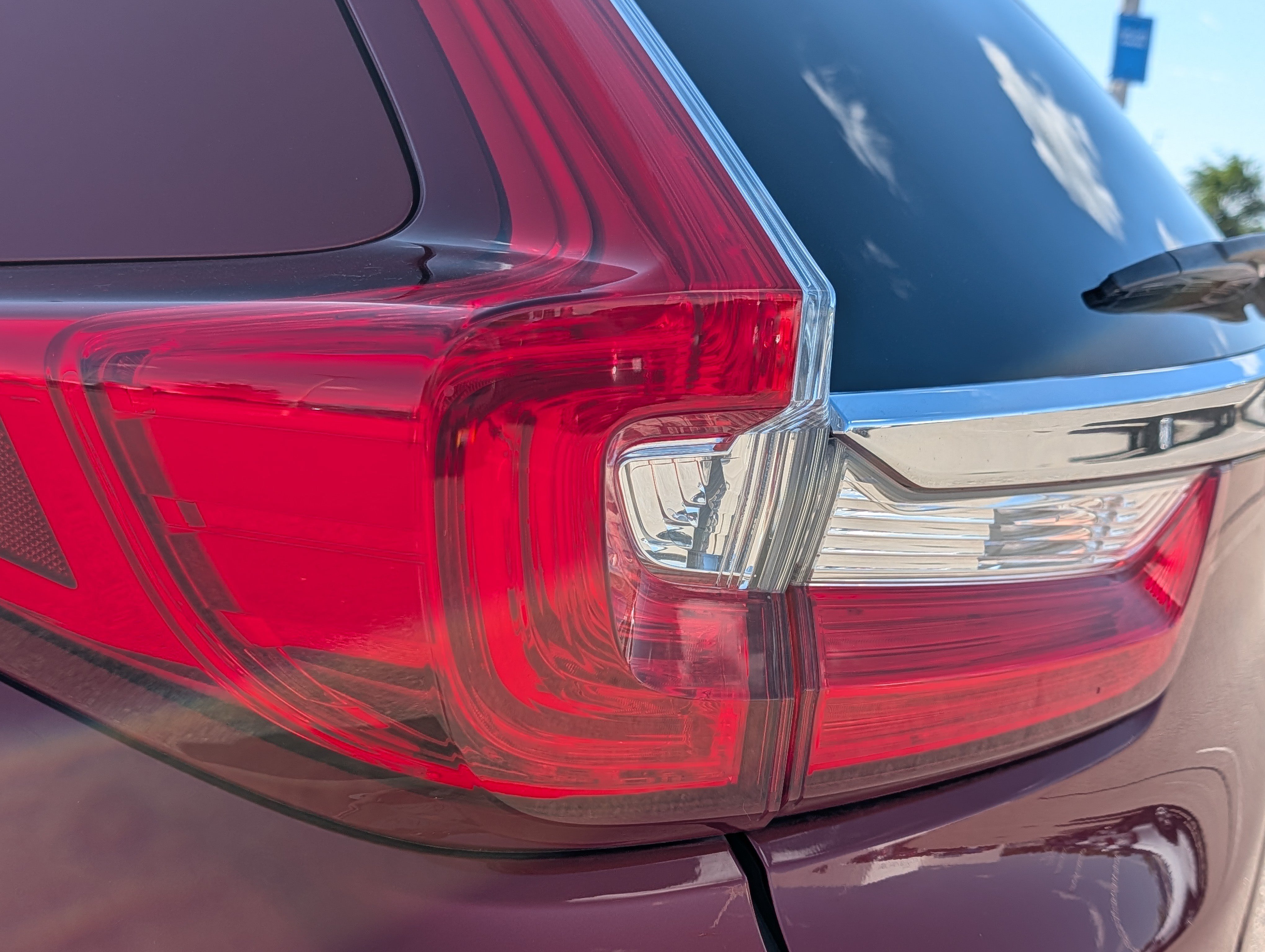 Used 2018 Honda CR-V Touring image 5