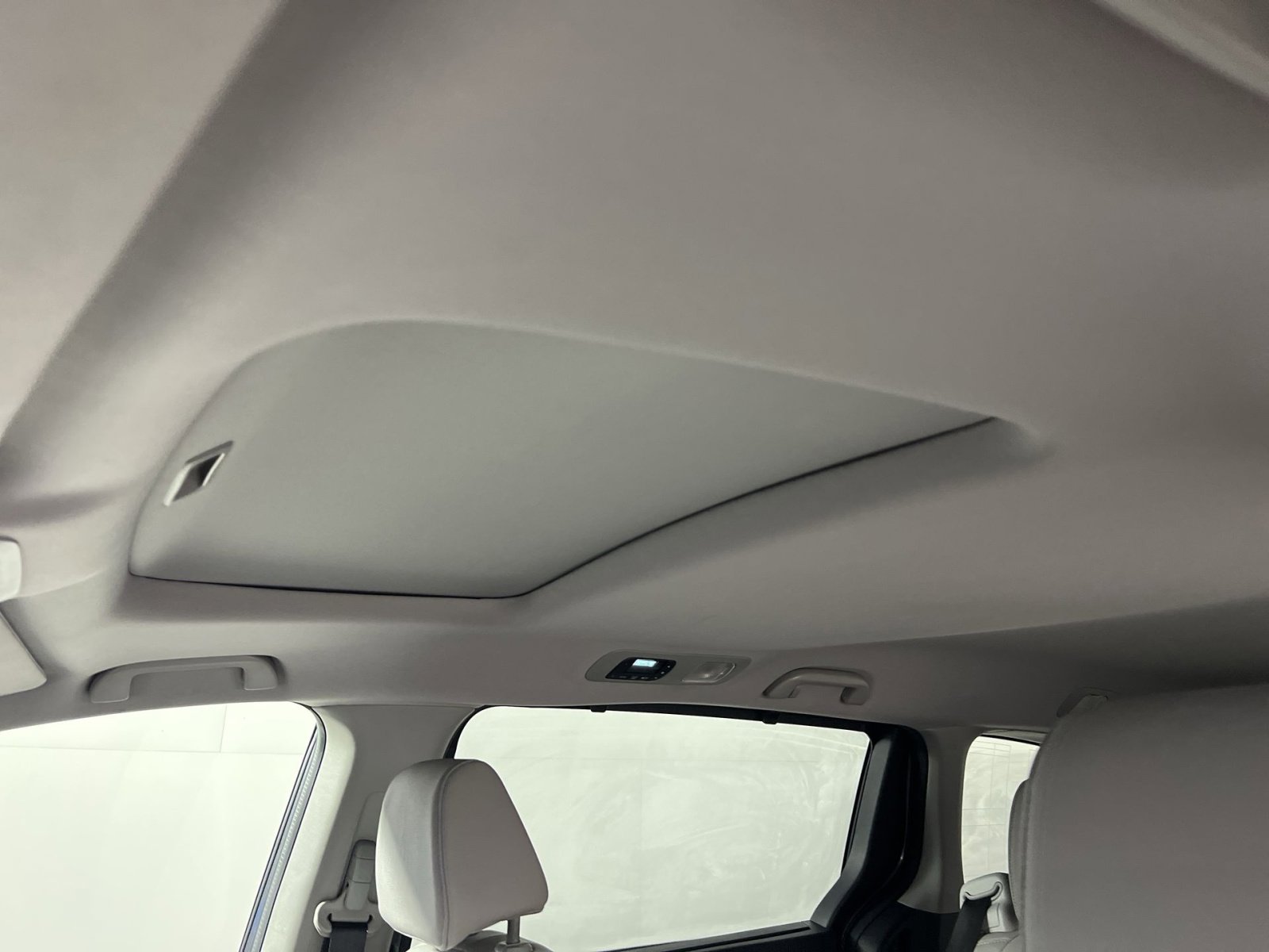 Used 2019 Honda Odyssey EX-L image 24