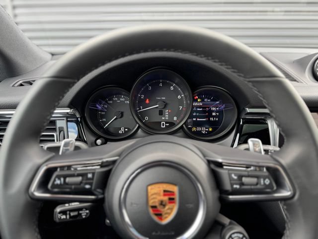New 2026 Porsche Macan AWD/4WD image 21