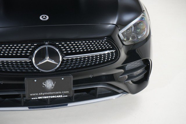 Used 2023 Mercedes-Benz E 450 4MATIC Cabriolet image 13