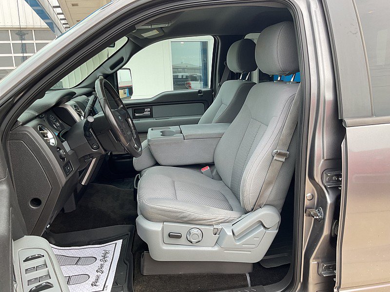 Used 2014 Ford F150 XLT w/ Equipment Group 302A Luxury AWD/4WD image 14