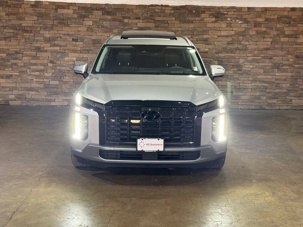 Used 2024 Hyundai Palisade Limited AWD/4WD image 38