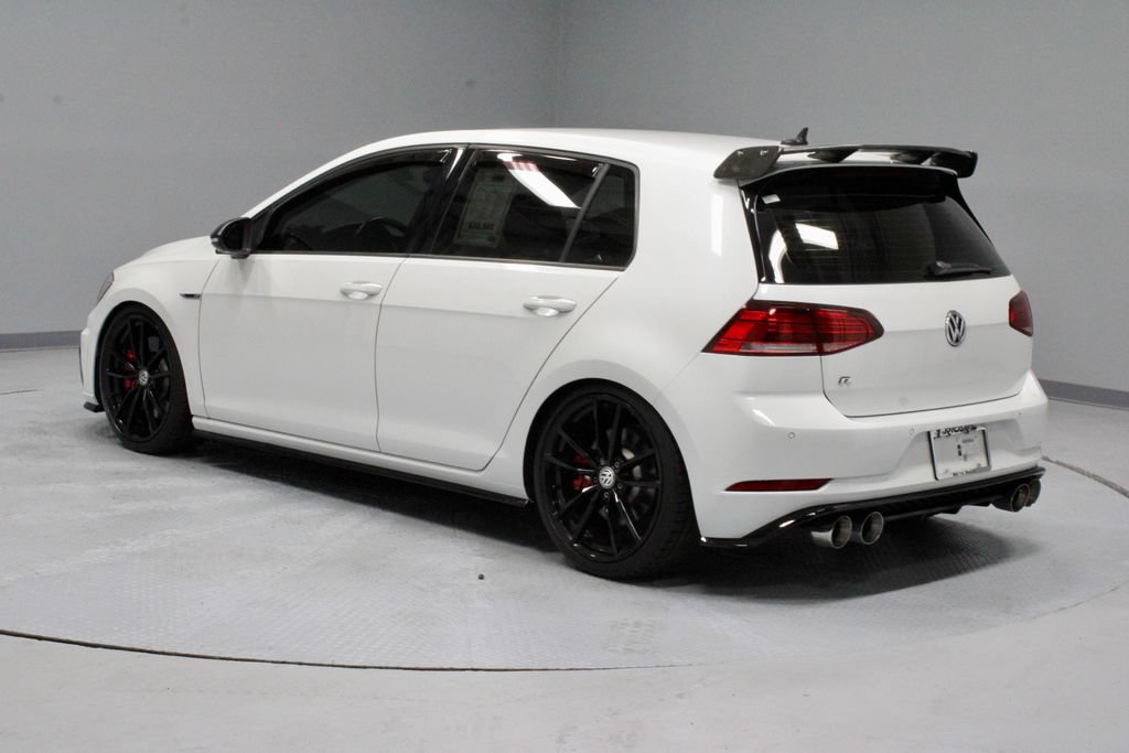 Used 2019 Volkswagen Golf R 4-Door AWD/4WD image 10