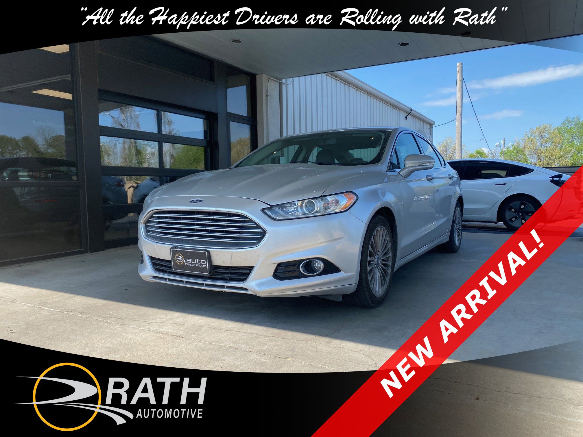 Used 2015 Ford Fusion Titanium FWD image 3