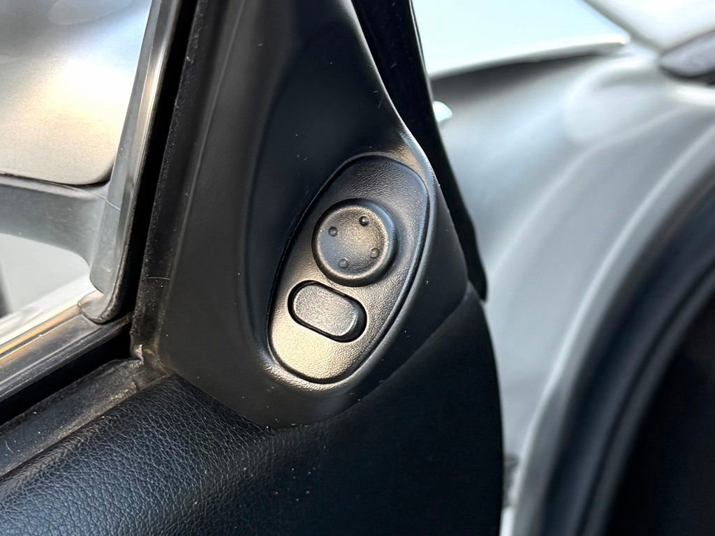 Used 2004 Porsche Boxster image 20