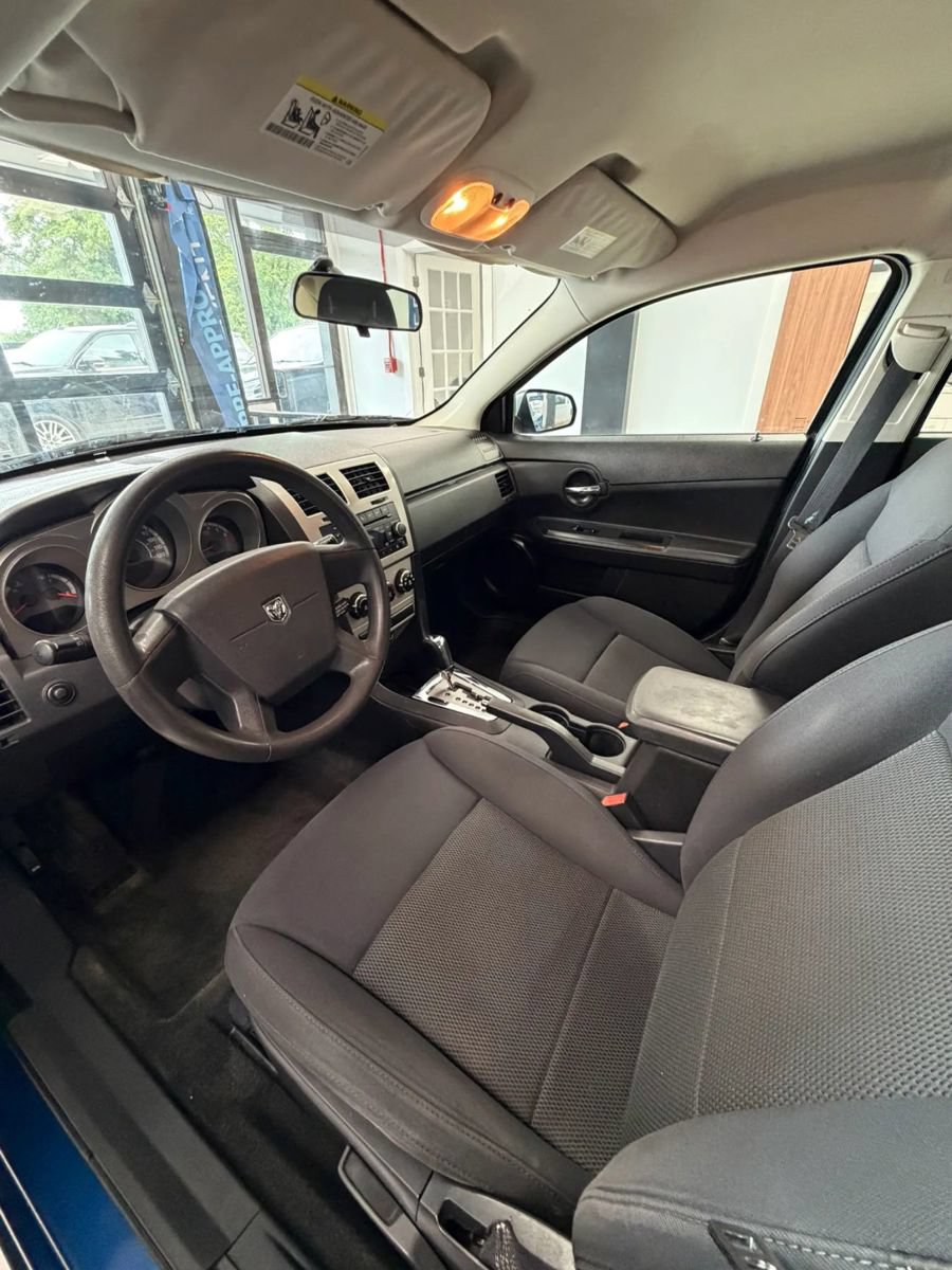 Used 2010 Dodge Avenger SXT FWD image 13