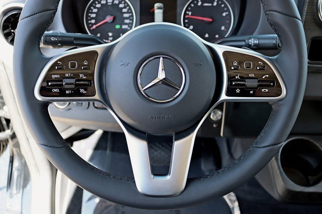 Used 2024 Mercedes-Benz Sprinter 3500 image 17