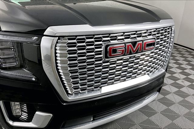 Used 2024 GMC Yukon Denali w/ Advanced Technology Package AWD/4WD image 30