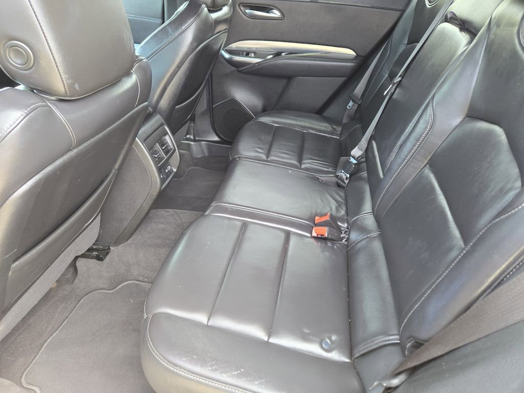 Used 2020 Cadillac XT4 Premium Luxury w/ Cold Weather Package image 30