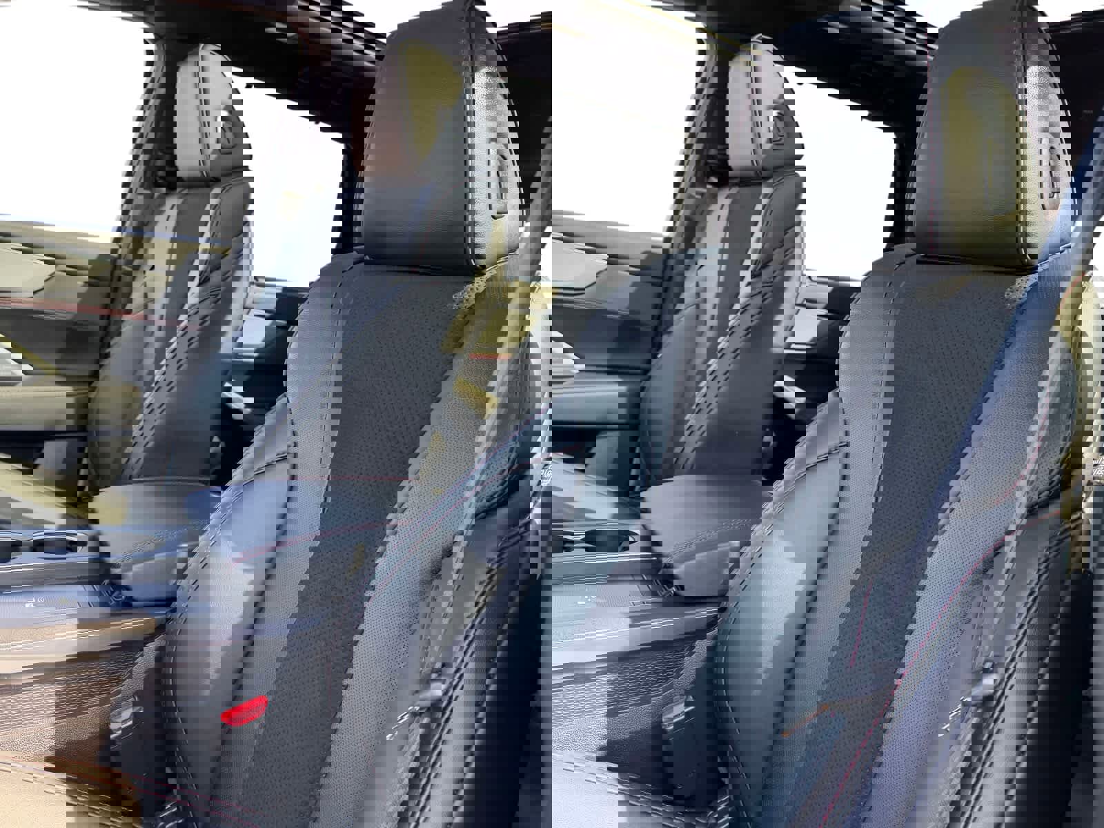 Used 2025 Acura MDX A-Spec image 11