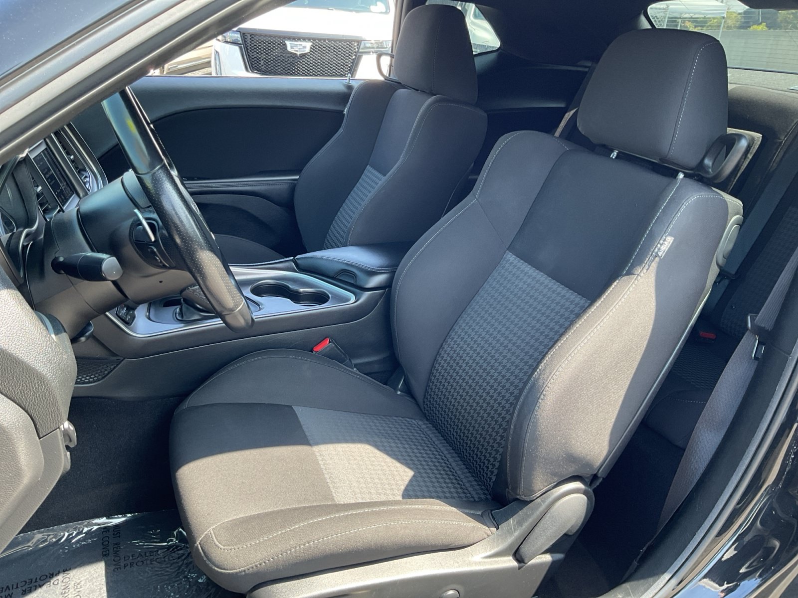 Used 2022 Dodge Challenger GT AWD/4WD image 17