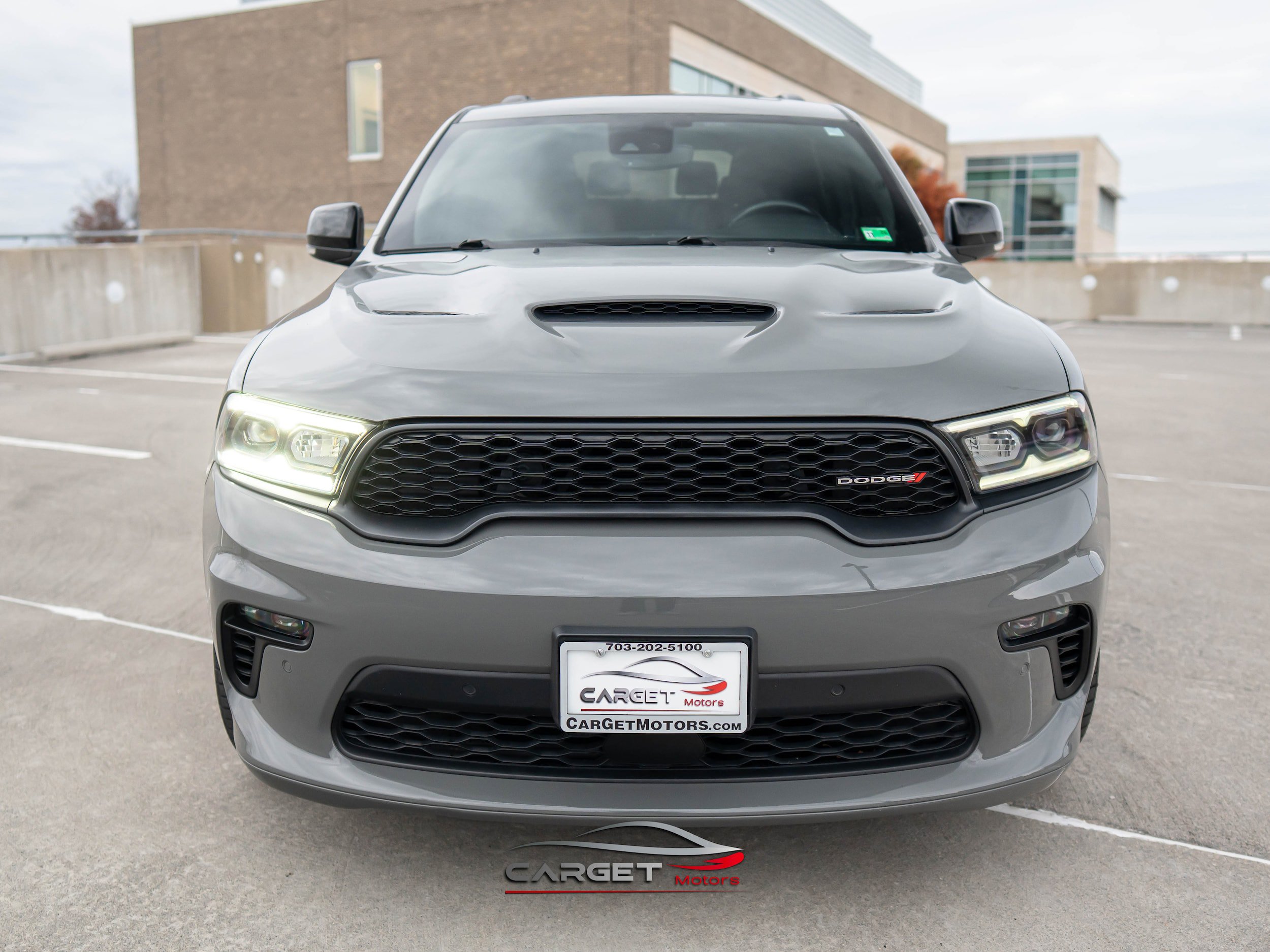 Used 2023 Dodge Durango R/T AWD/4WD image 2