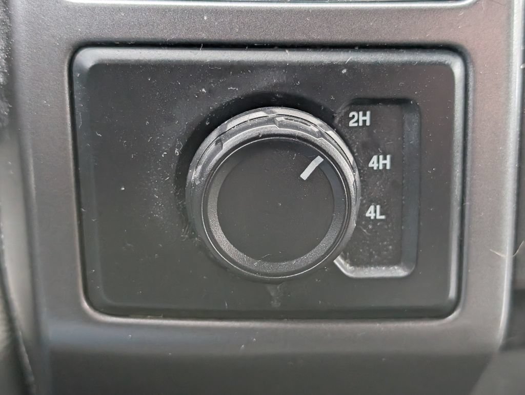 Used 2018 Ford F150 XLT AWD/4WD image 15