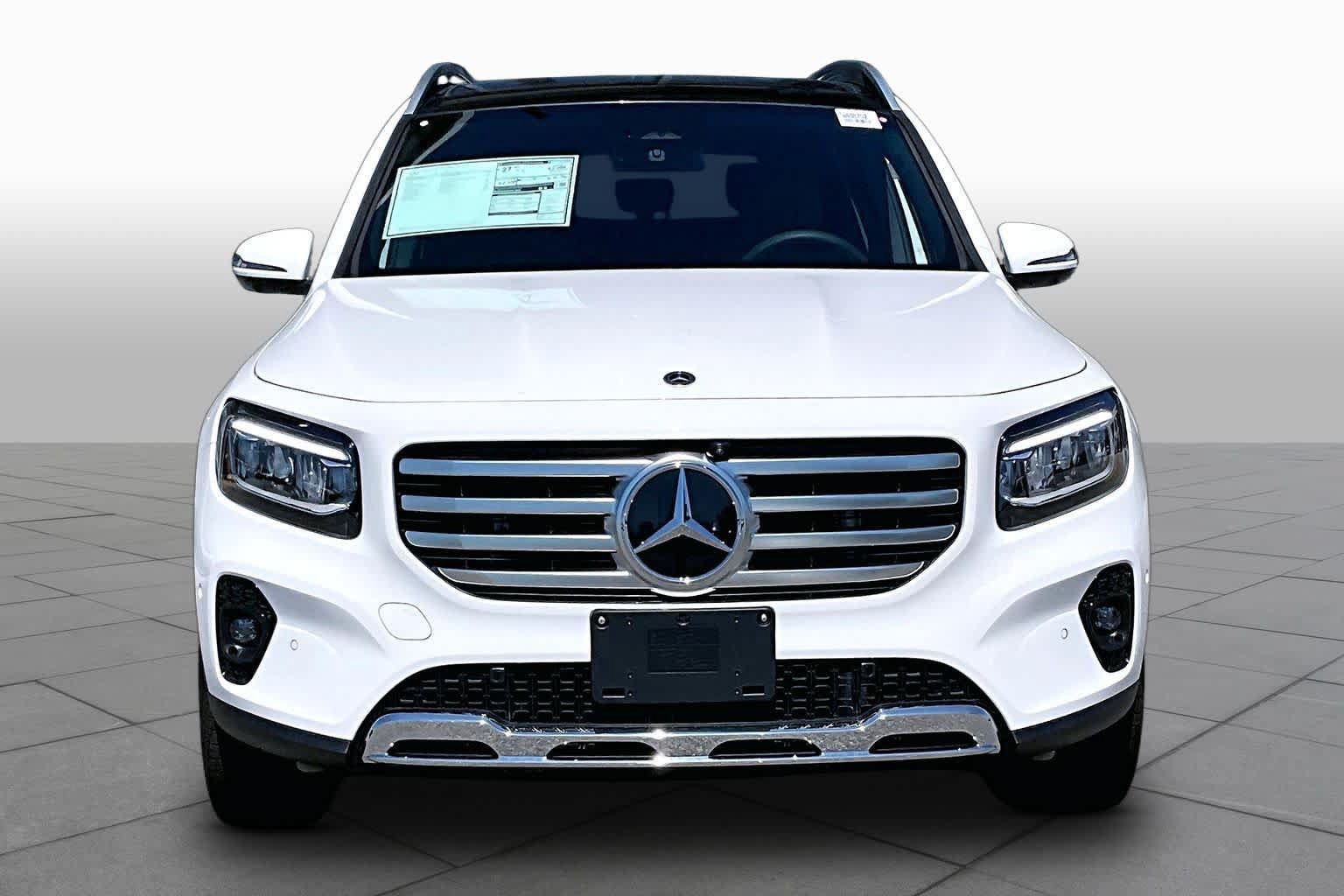 New 2026 Mercedes-Benz GLB 250 4MATIC image 3