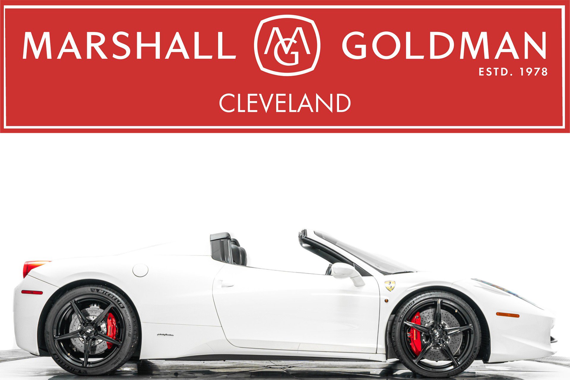 Used 2015 Ferrari 458 Spider RWD image 1