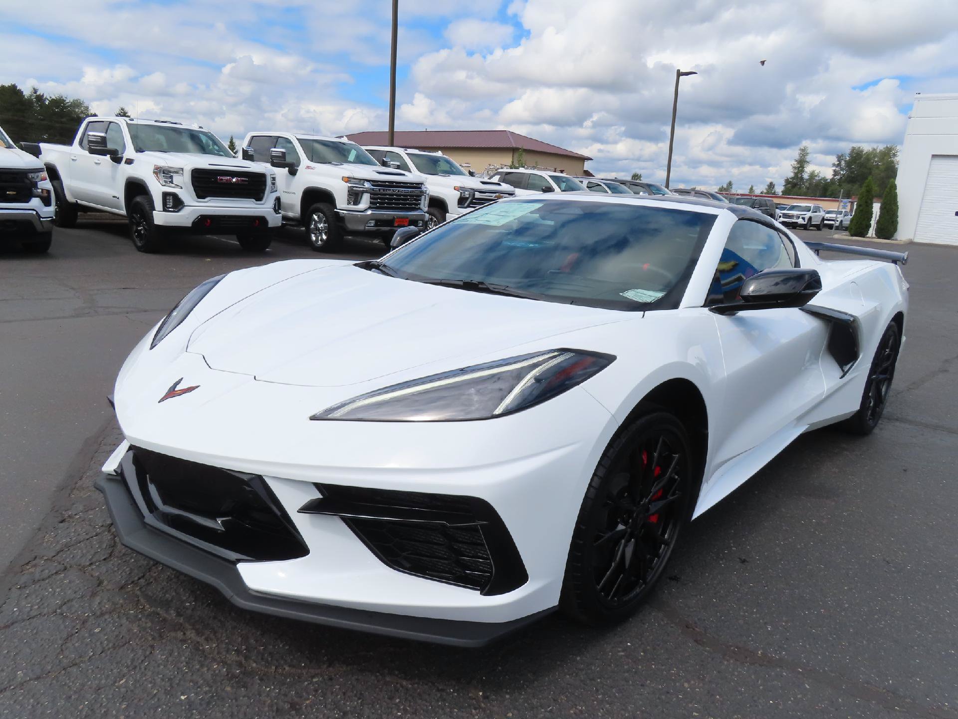 New 2027 Chevrolet Corvette Stingray Coupe w/ Z51 Performance Package RWD image 3