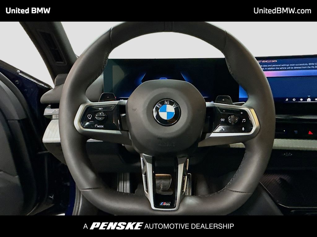 Certified 2025 BMW 530i xDrive w/ M Sport Package AWD/4WD image 6