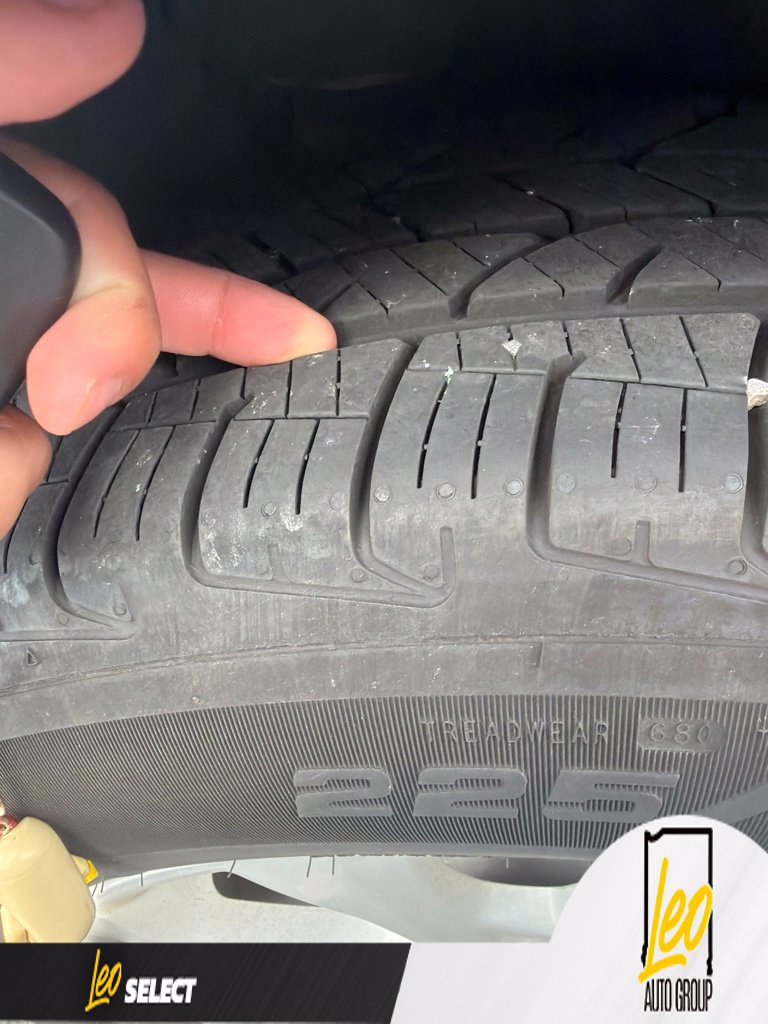 Used 2019 Chevrolet Equinox LT FWD image 22