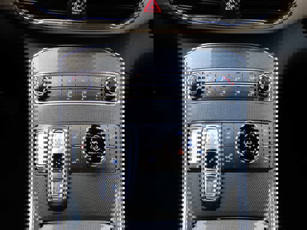 Used 2022 Hyundai Santa Fe SE image 22