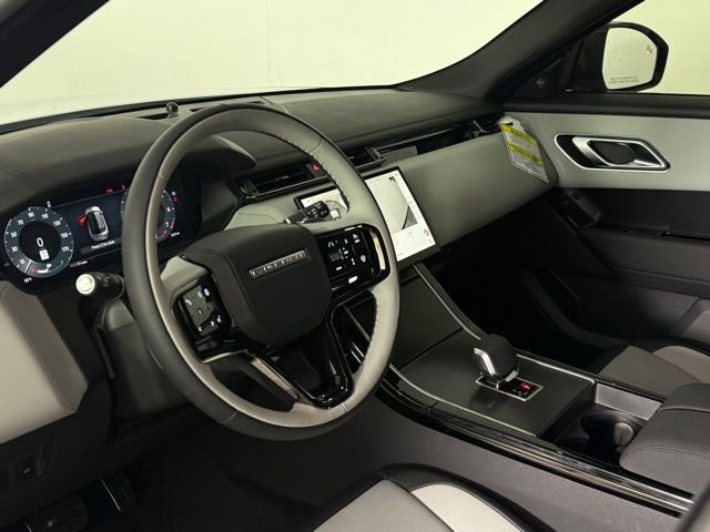 New 2026 Land Rover Range Rover Velar Dynamic SE image 40