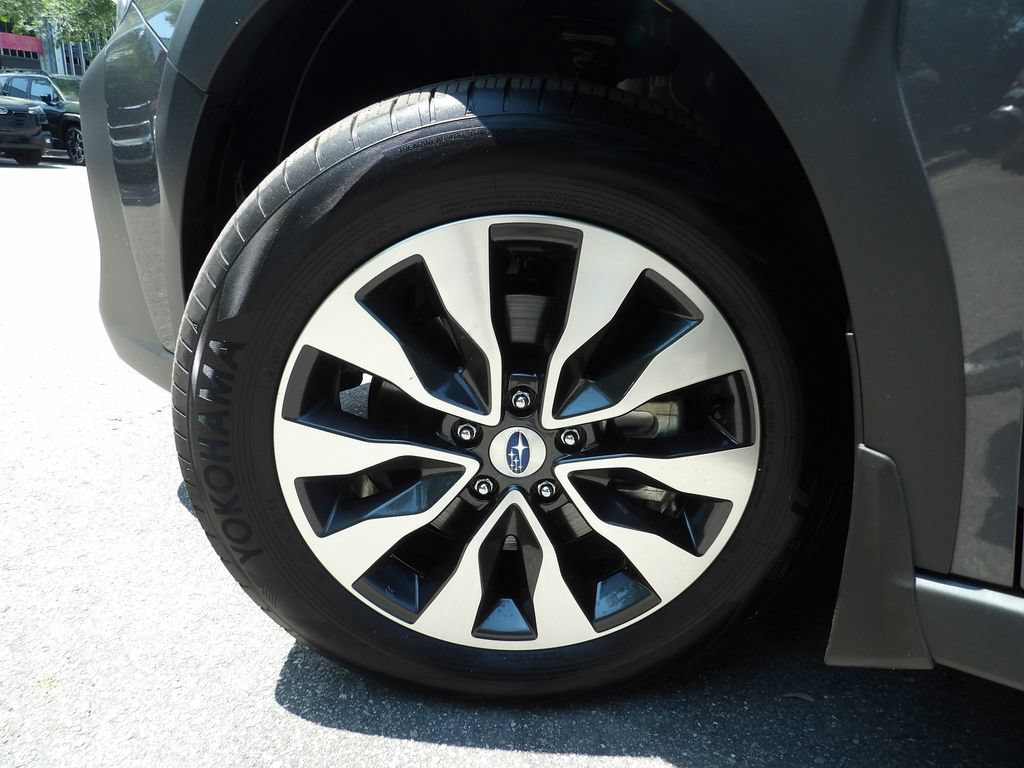 Used 2025 Subaru Outback Touring XT AWD/4WD image 32
