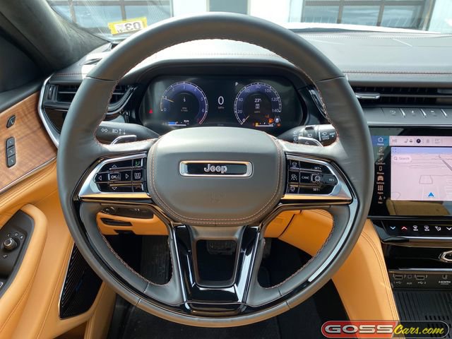 New 2026 Jeep Grand Cherokee Summit image 18