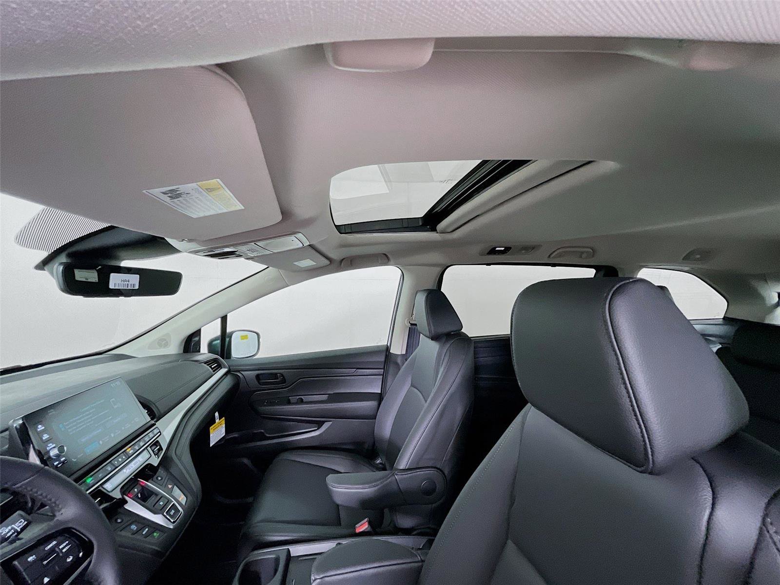 New 2026 Honda Odyssey EX-L image 7