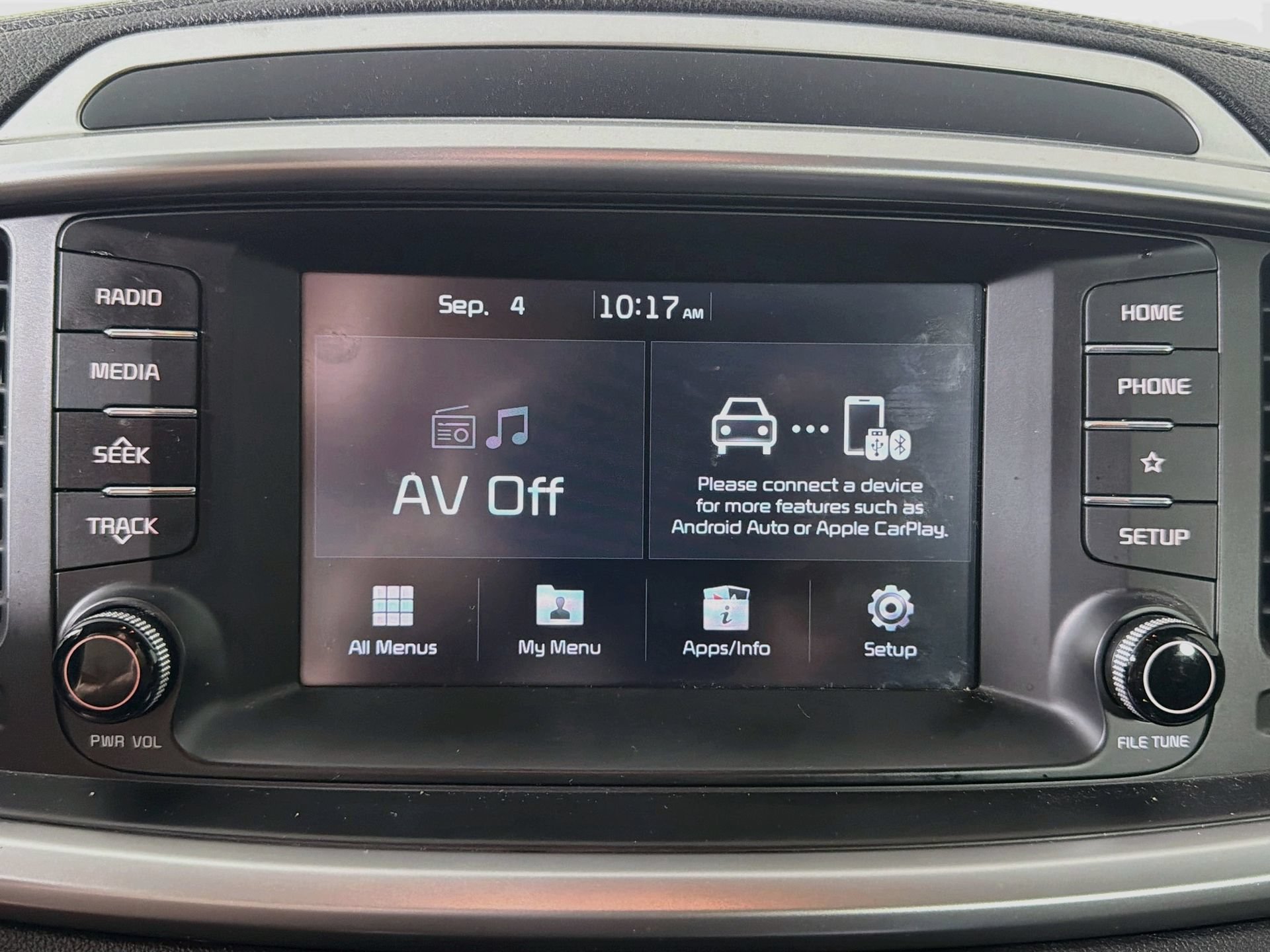Used 2020 Kia Sorento S FWD image 14