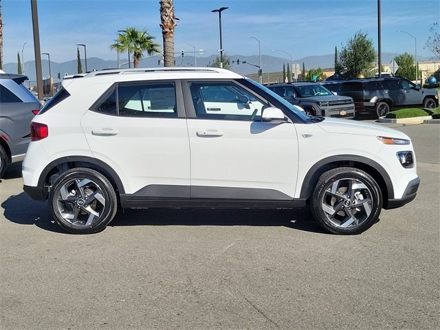 New 2026 Hyundai Venue SEL image 26