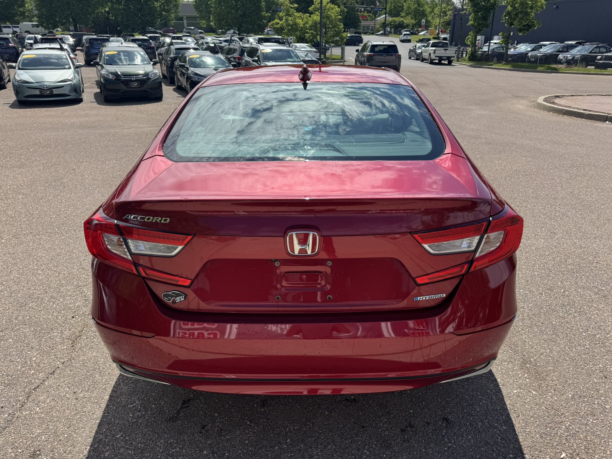 Used 2018 Honda Accord Hybrid image 6
