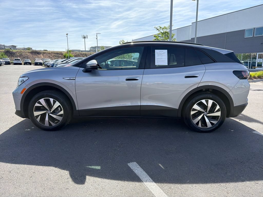 Certified 2023 Volkswagen ID.4 Pro AWD/4WD image 3
