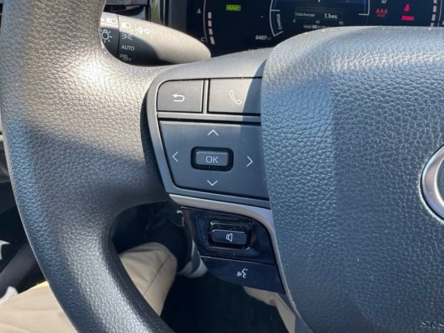 Used 2026 Toyota Camry LE w/ Convenience Package FWD image 21