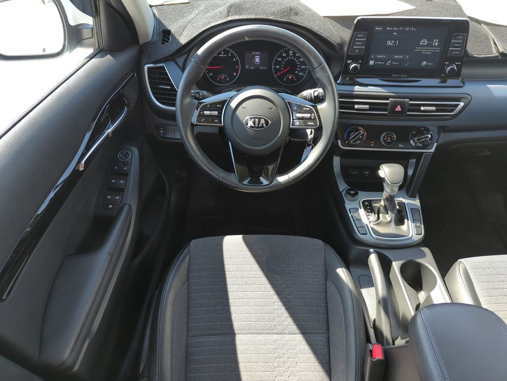 Used 2021 Kia Seltos S FWD image 14