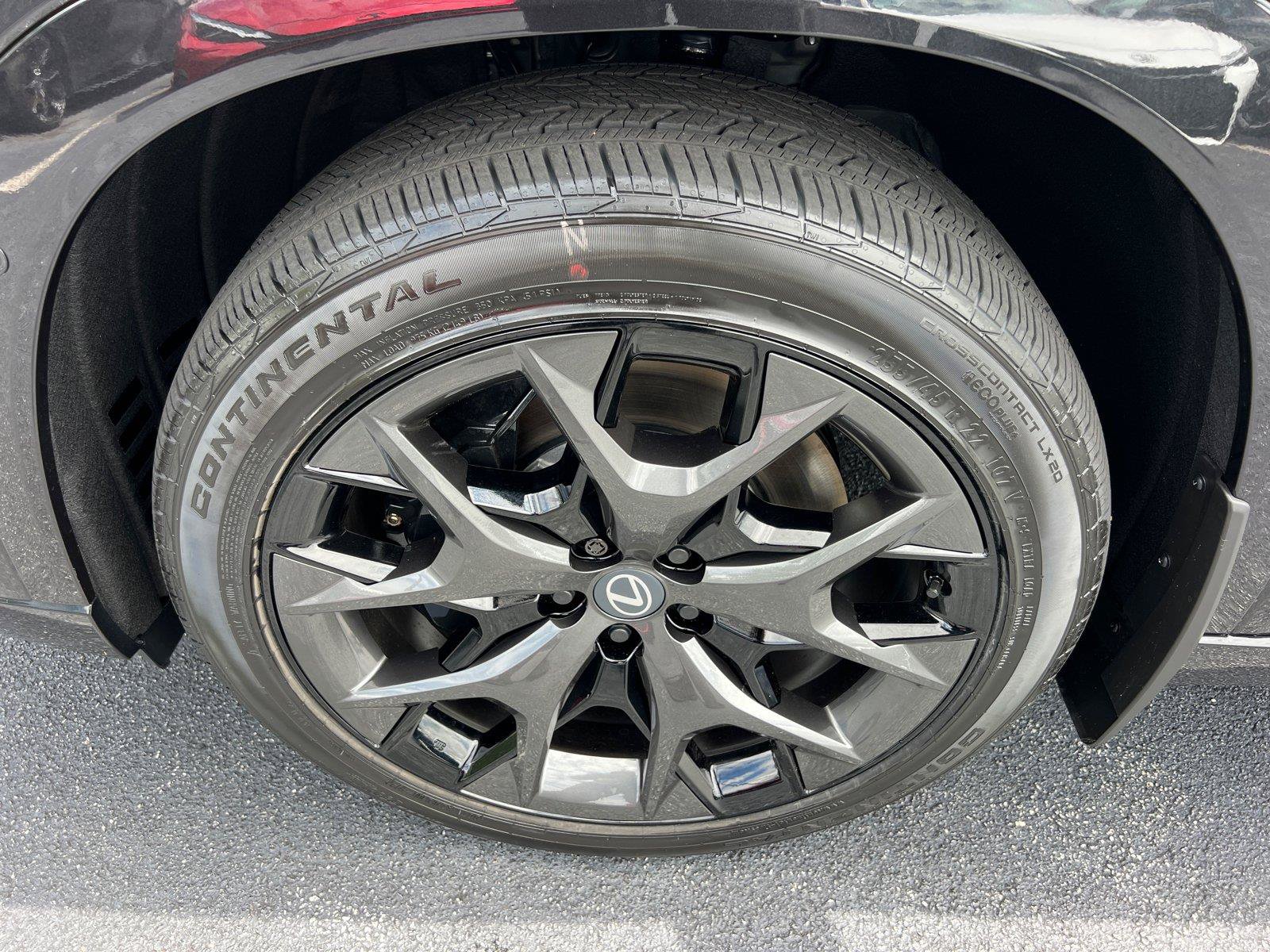 New 2026 Lexus TX 500h AWD image 11