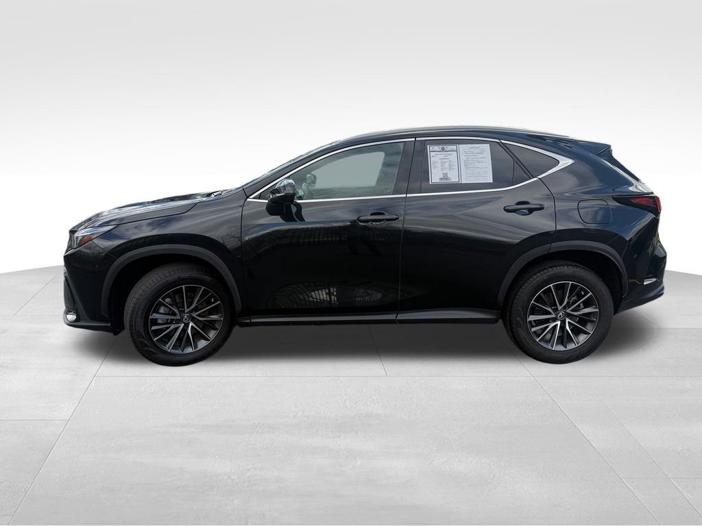 Used 2022 Lexus NX 250 FWD image 4