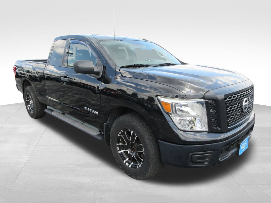 Used 2019 Nissan Titan S AWD/4WD image 7