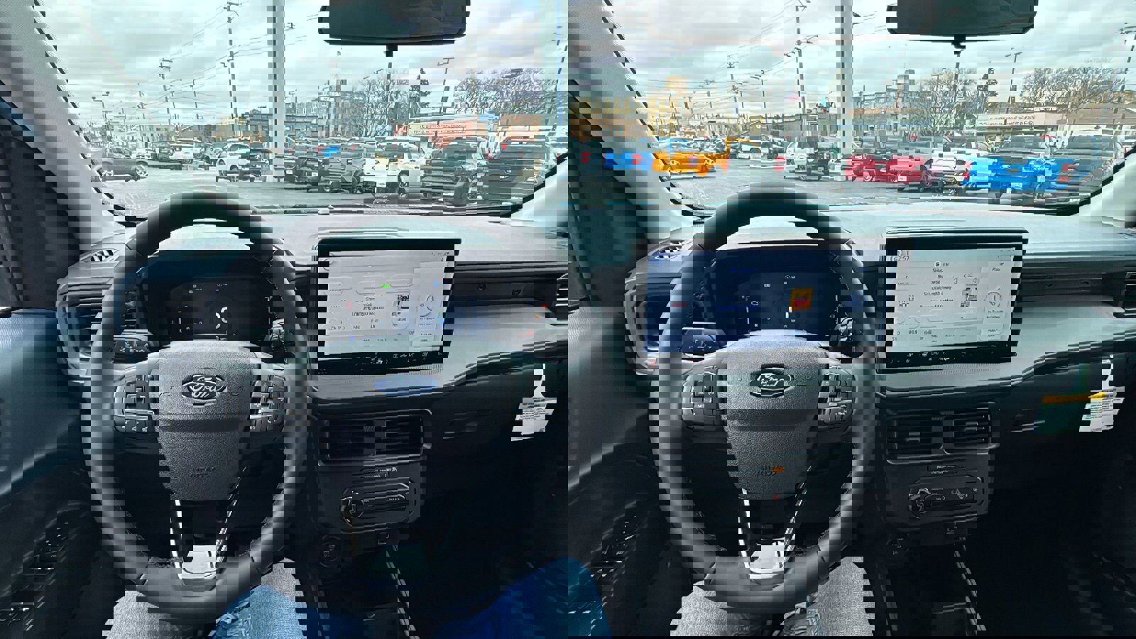 New 2026 Ford Maverick XLT image 26