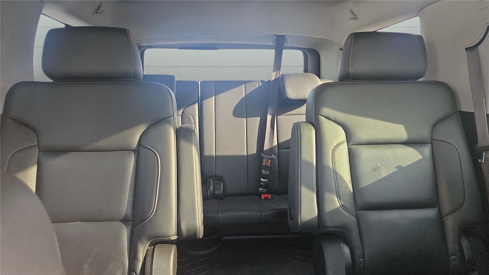 Used 2019 GMC Yukon SLT image 37