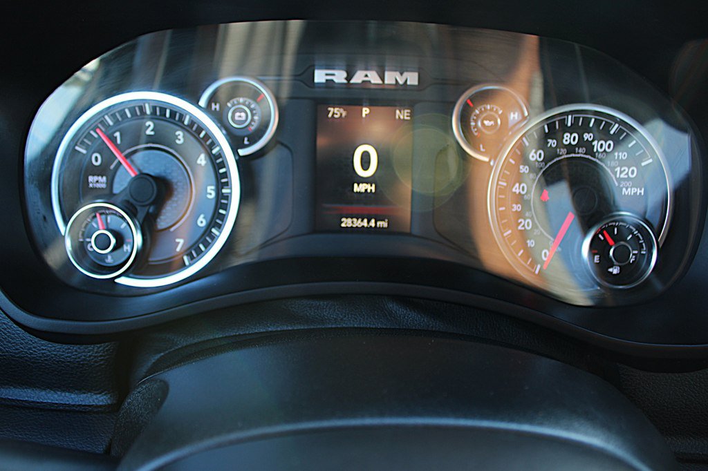 Used 2024 RAM 2500 Tradesman AWD/4WD image 33