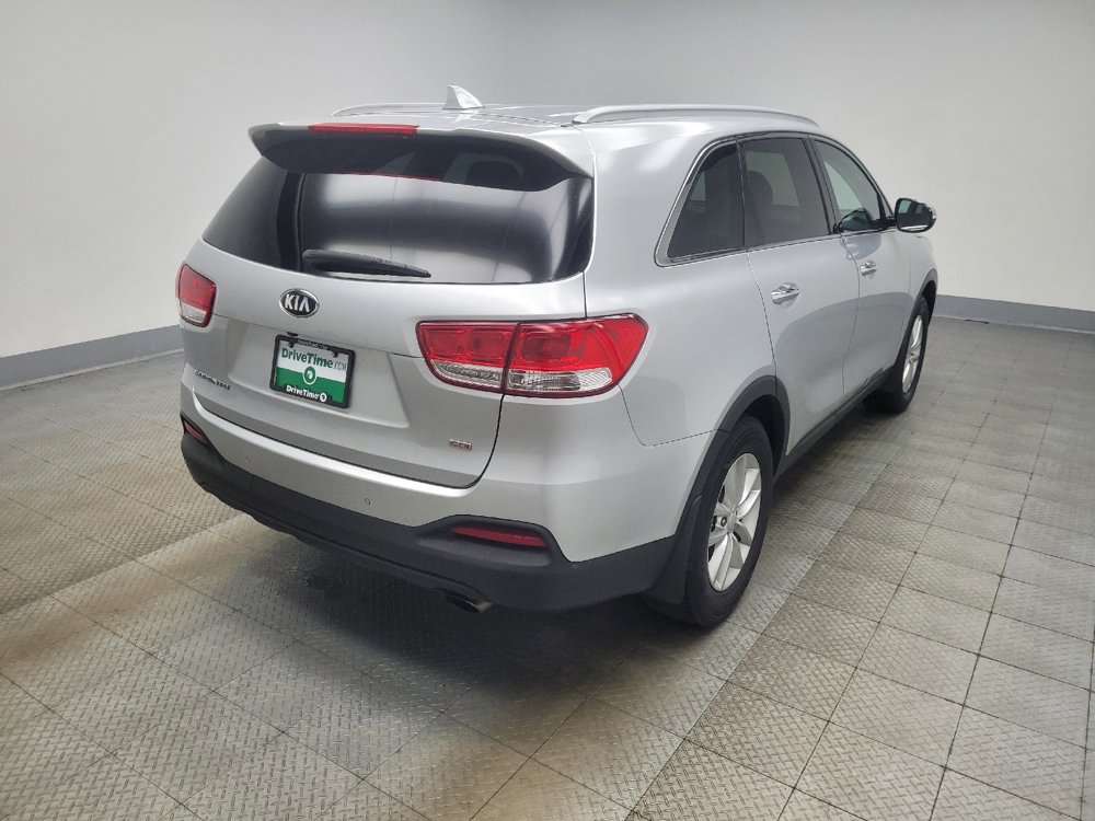 Used 2018 Kia Sorento FWD image 9