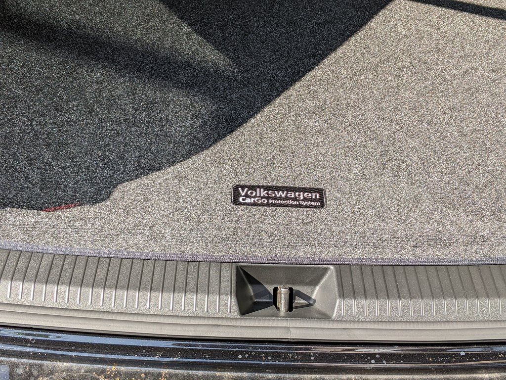 New 2025 Volkswagen Tiguan SE image 27