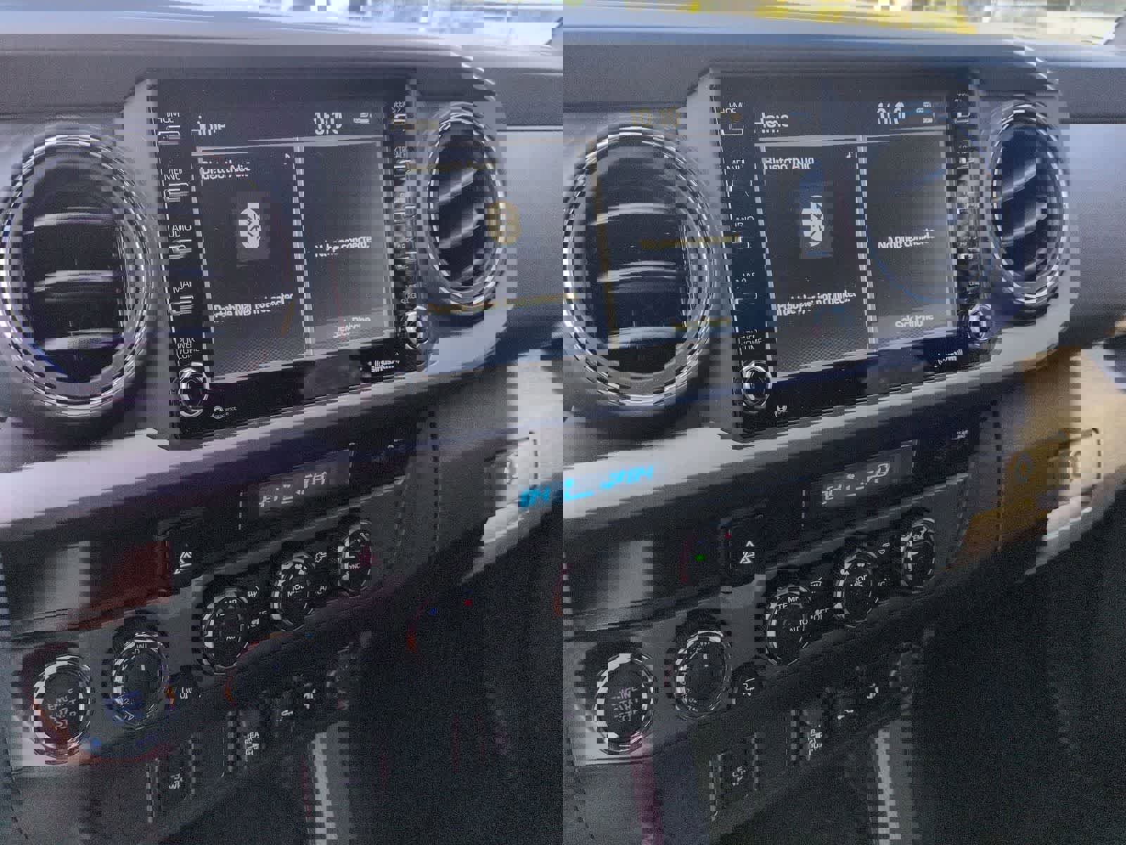 Used 2023 Toyota Tacoma TRD Off-Road image 27