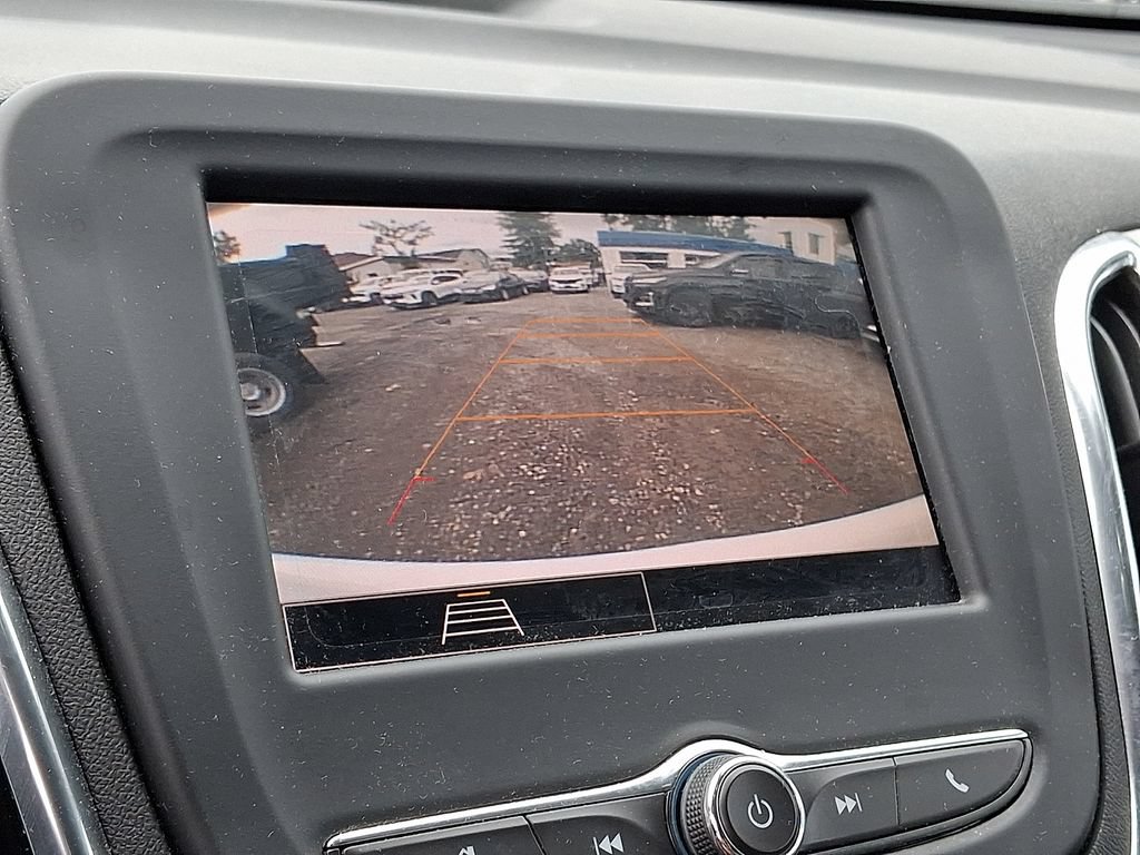 Used 2023 Chevrolet Equinox LS w/ LS Convenience Package FWD image 17