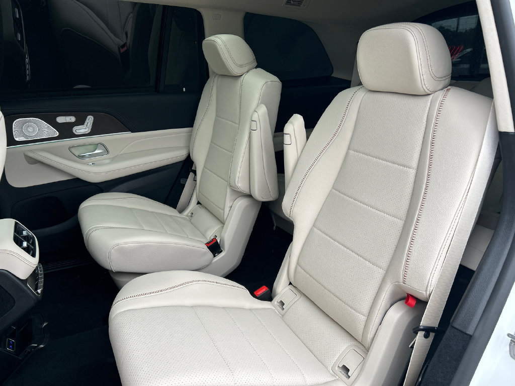 New 2027 Mercedes-Benz GLS 450 4MATIC image 25