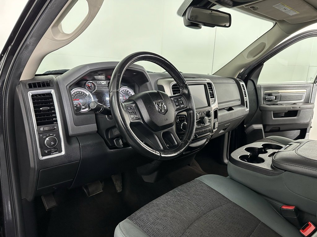 Used 2016 RAM 1500 Classic SLT image 14