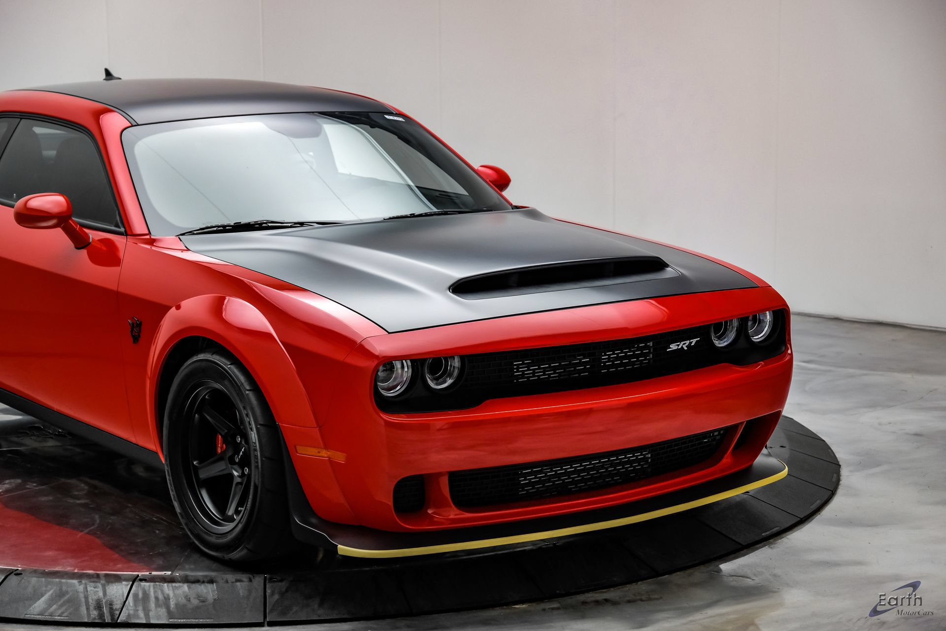 Used 2018 Dodge Challenger SRT Demon RWD image 31