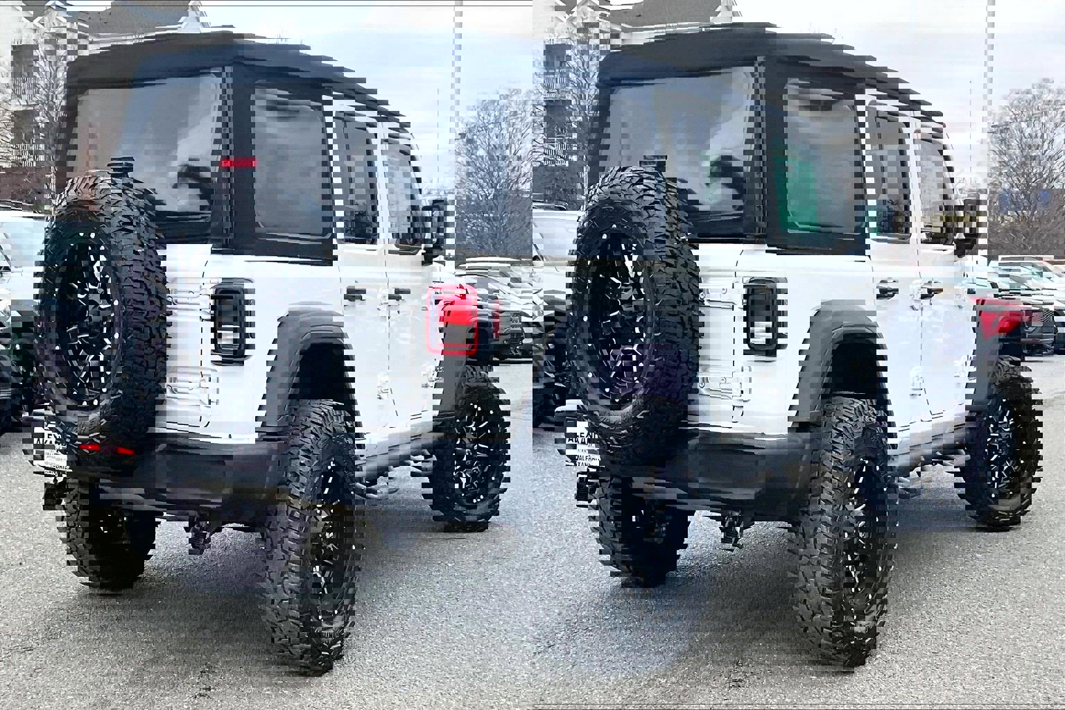 Used 2018 Jeep Wrangler Unlimited Sport S image 11