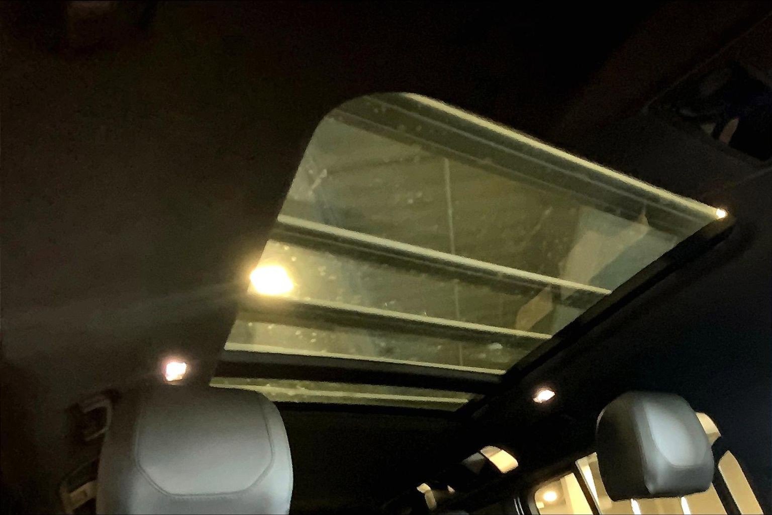 Used 2023 Land Rover Defender 110 S image 14