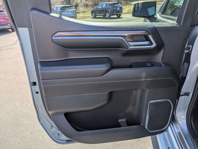 Used 2024 Chevrolet Silverado 1500 LT image 28