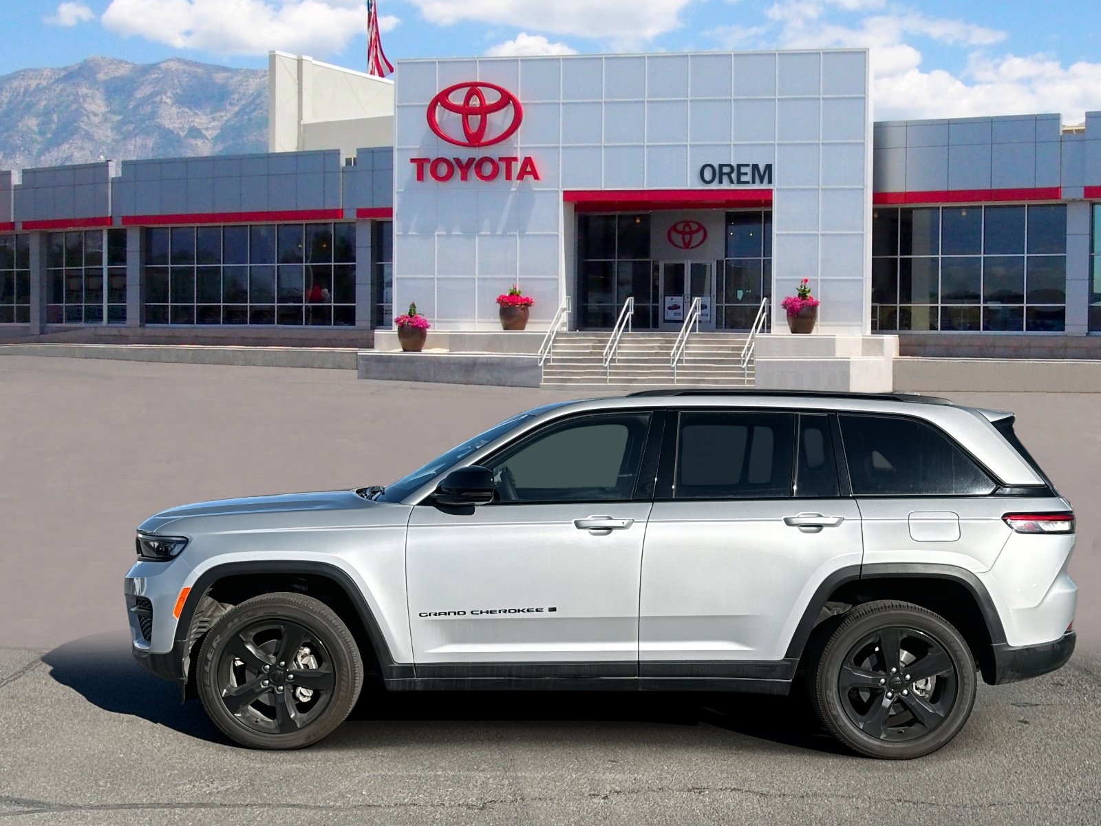 Used 2024 Jeep Grand Cherokee Altitude image 6